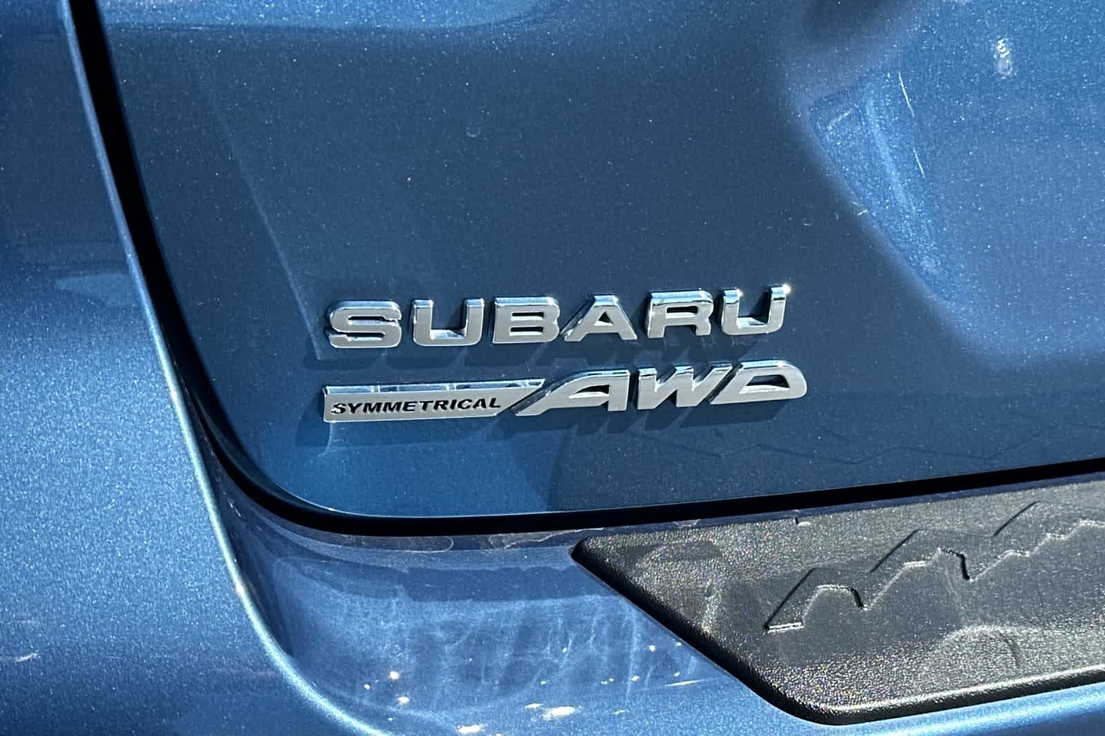 Used 2024 Horizon Blue Pearl Subaru Premium image 32