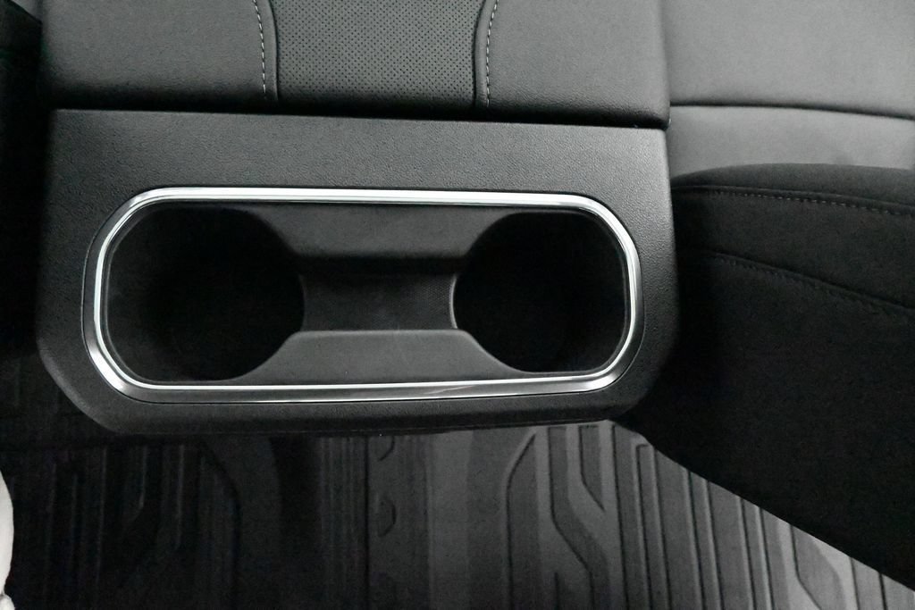 2026 GMC Sierra 1500 SLT - Photo 24