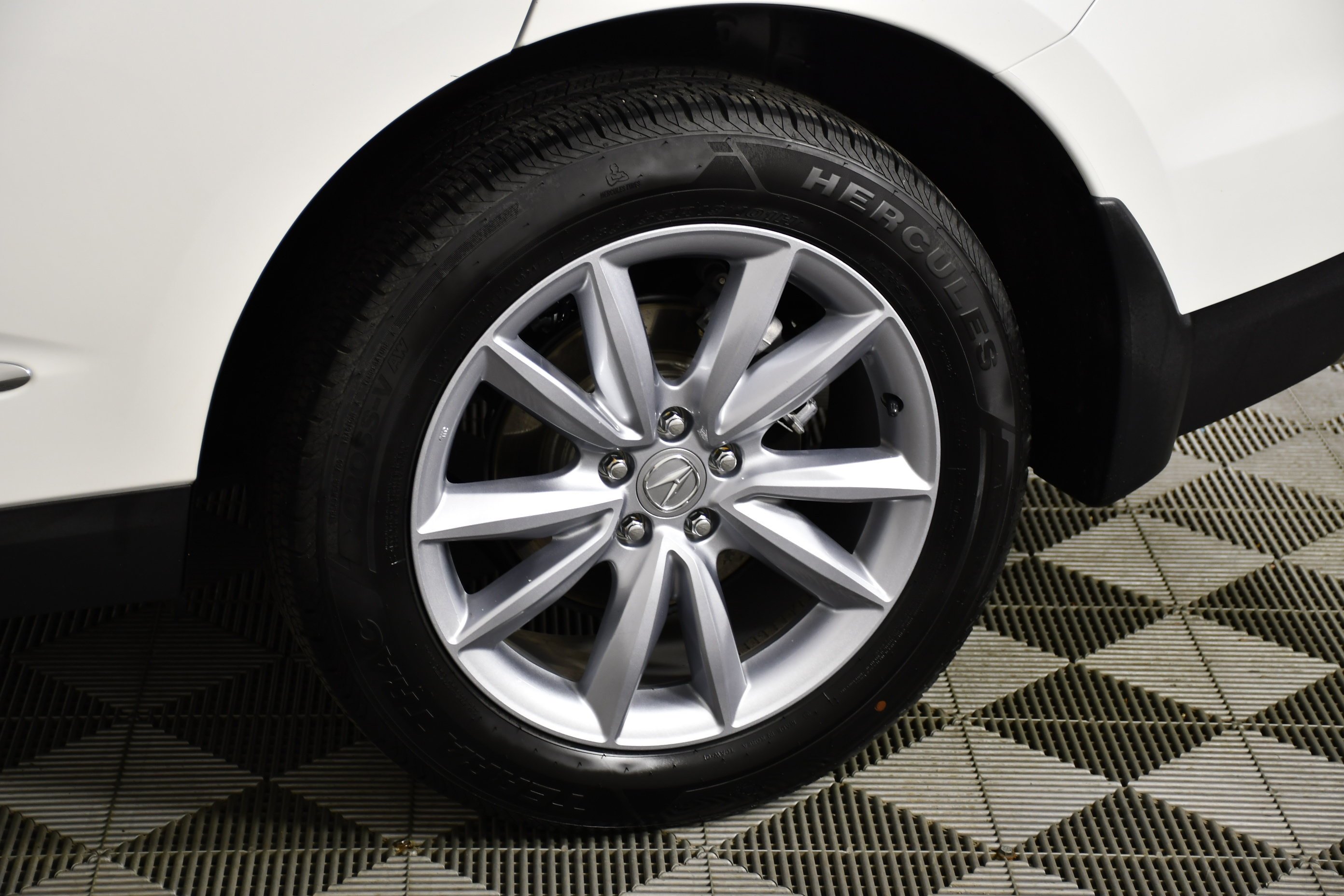 Used 2023 Platinum White Pearl Acura Base image 52
