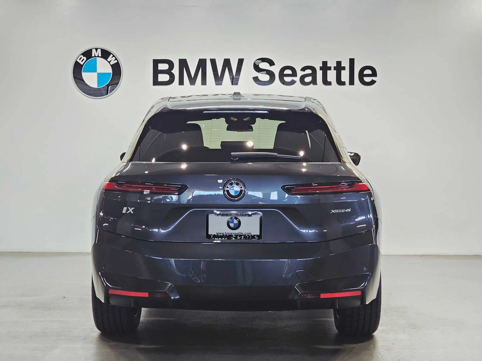 New 2026 Dark Graphite Metallic BMW xDrive45 image 5