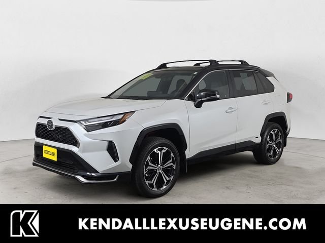 2025 Toyota RAV4 Plug-in Hybrid XSE AWD's photo