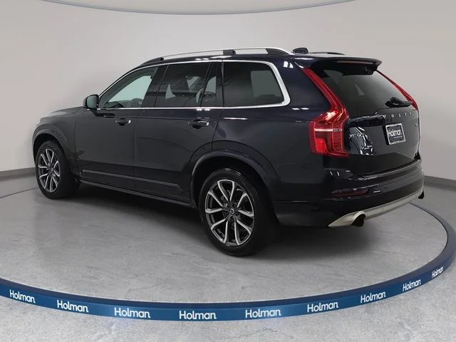 Used 2019 Magic Blue Metallic Volvo T5 Momentum image 8