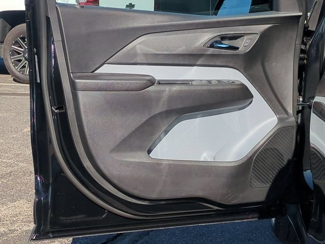 2027 Chevrolet Bolt LT - Photo 21