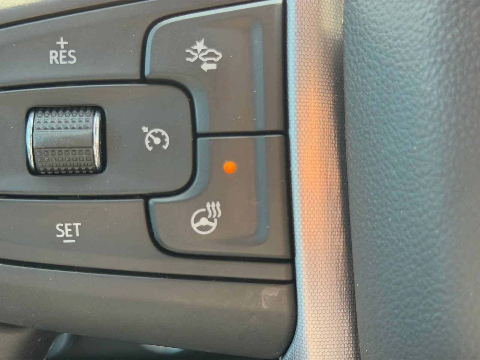 Used 2025 Sterling Metallic GMC SLT image 20
