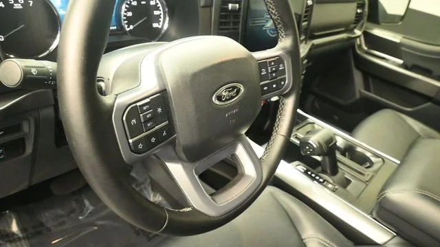 Certified Used 2023 Gray Metallic Ford XLT image 16