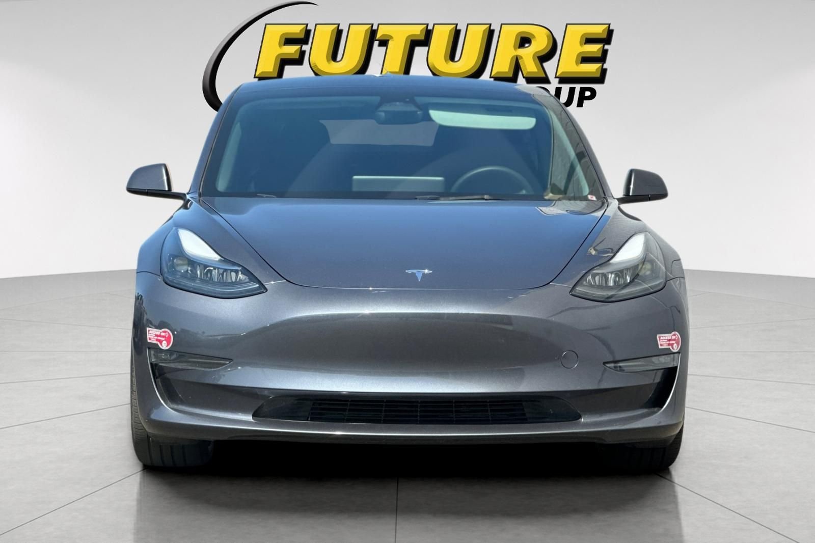 Used 2023  Tesla Performance image 8