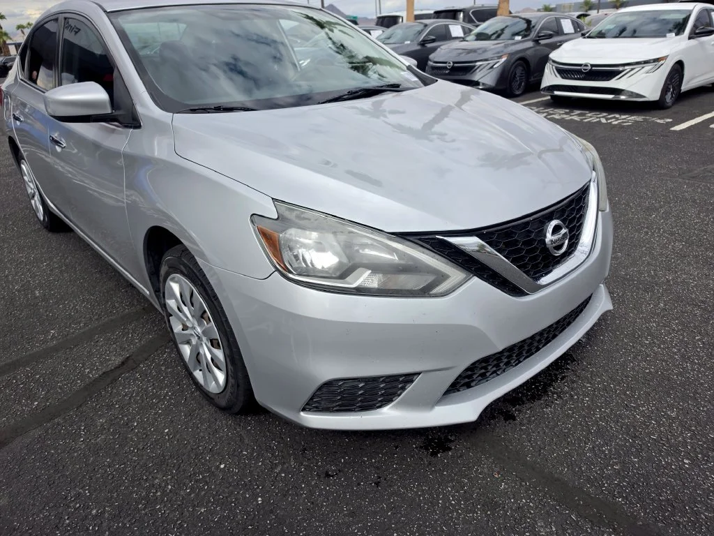 Used 2017 Silver Nissan S image 3