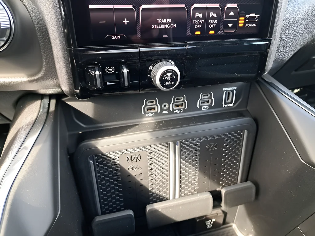New 2026 Forged Blue Metallic Exterior Paint RAM Laramie image 21