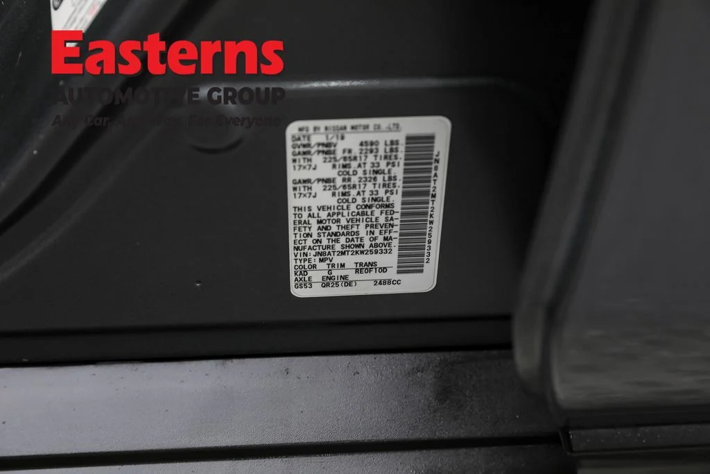 Used 2019 Gray Nissan SV image 34