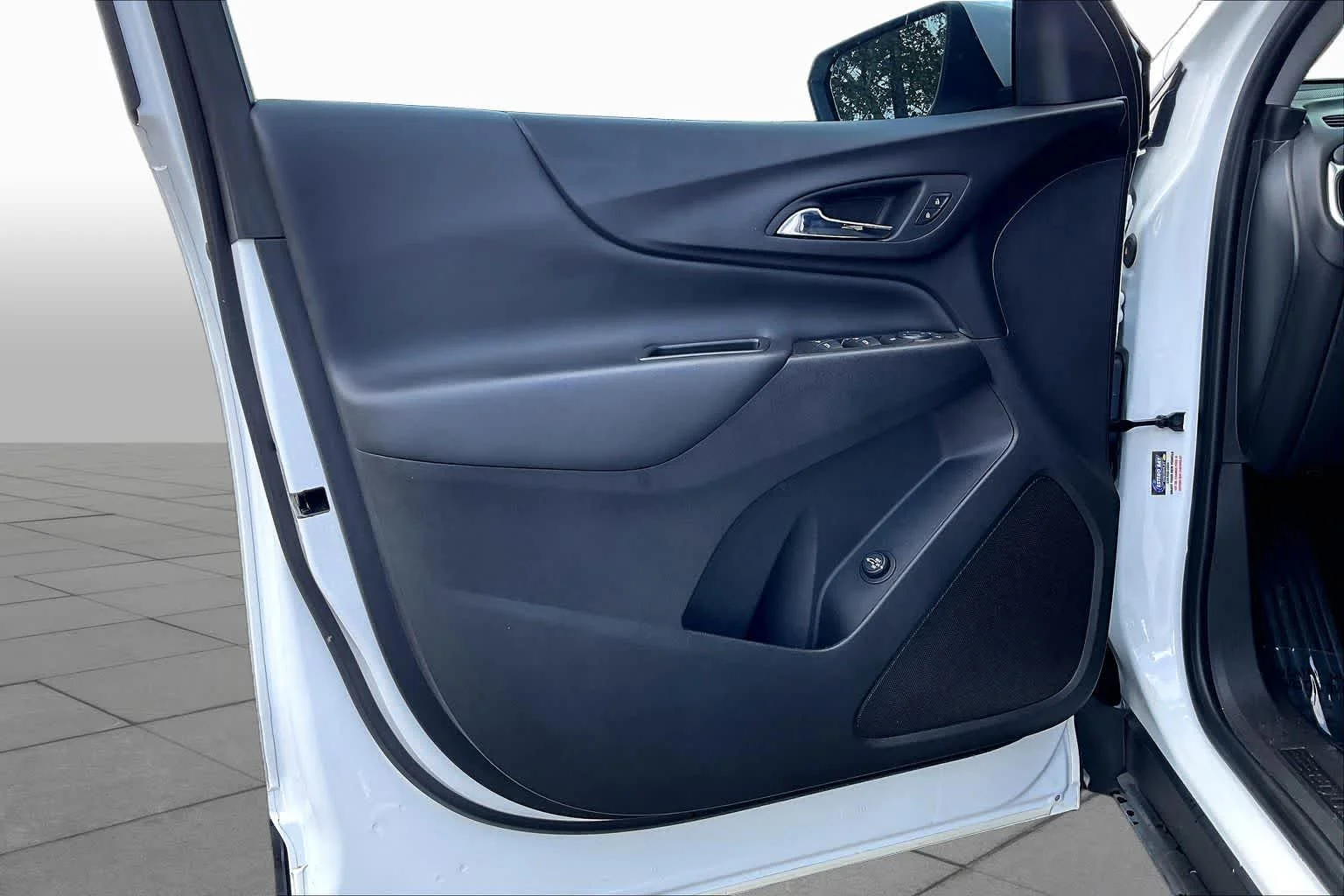 Used 2024 Summit White Chevrolet LT image 42