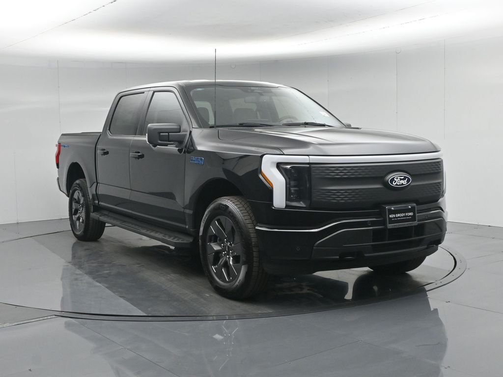 2025 Ford F-150 Lightning Flash - Photo 57