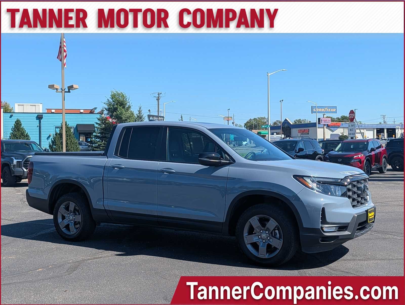 Sonic Gray Pearl 2024 Honda Ridgeline Pickup Truck All-Wheel Drive
