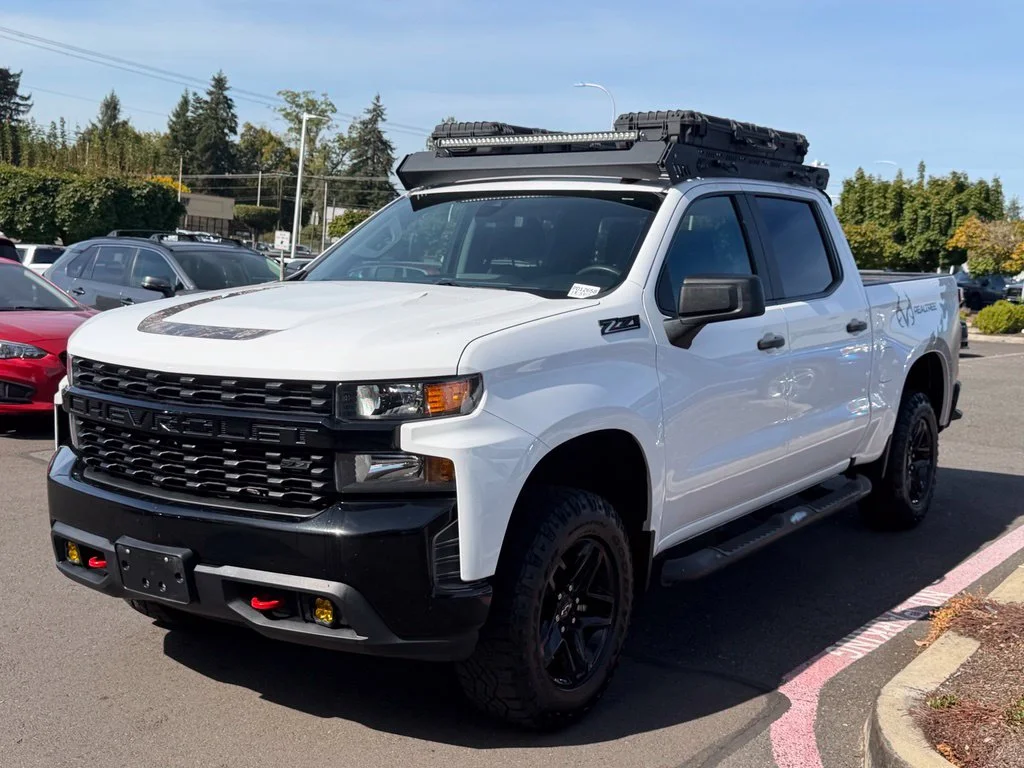 Used 2021 White Chevrolet Custom Trail Boss image 4