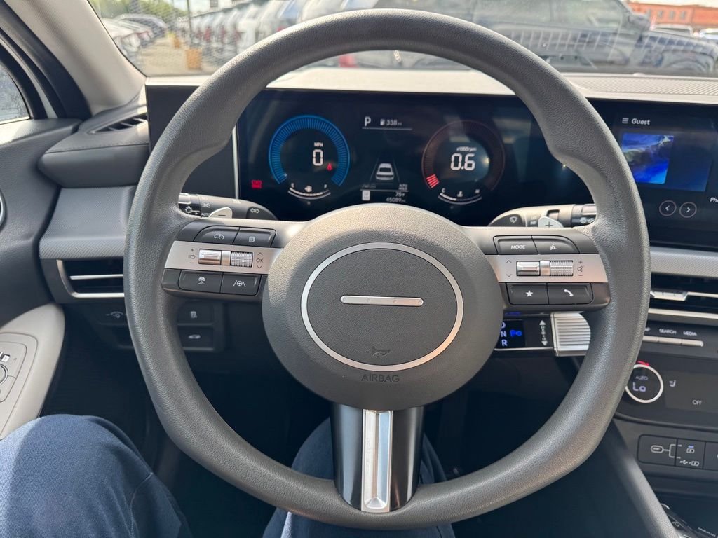 2025 Hyundai Sonata SEL - Photo 17