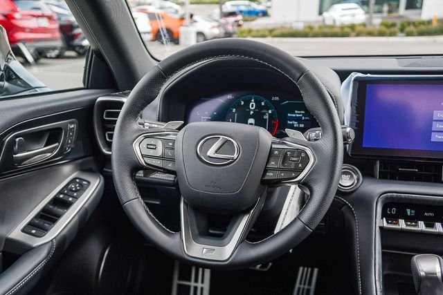 2026 Lexus IS 350 F SPORT - Photo 21