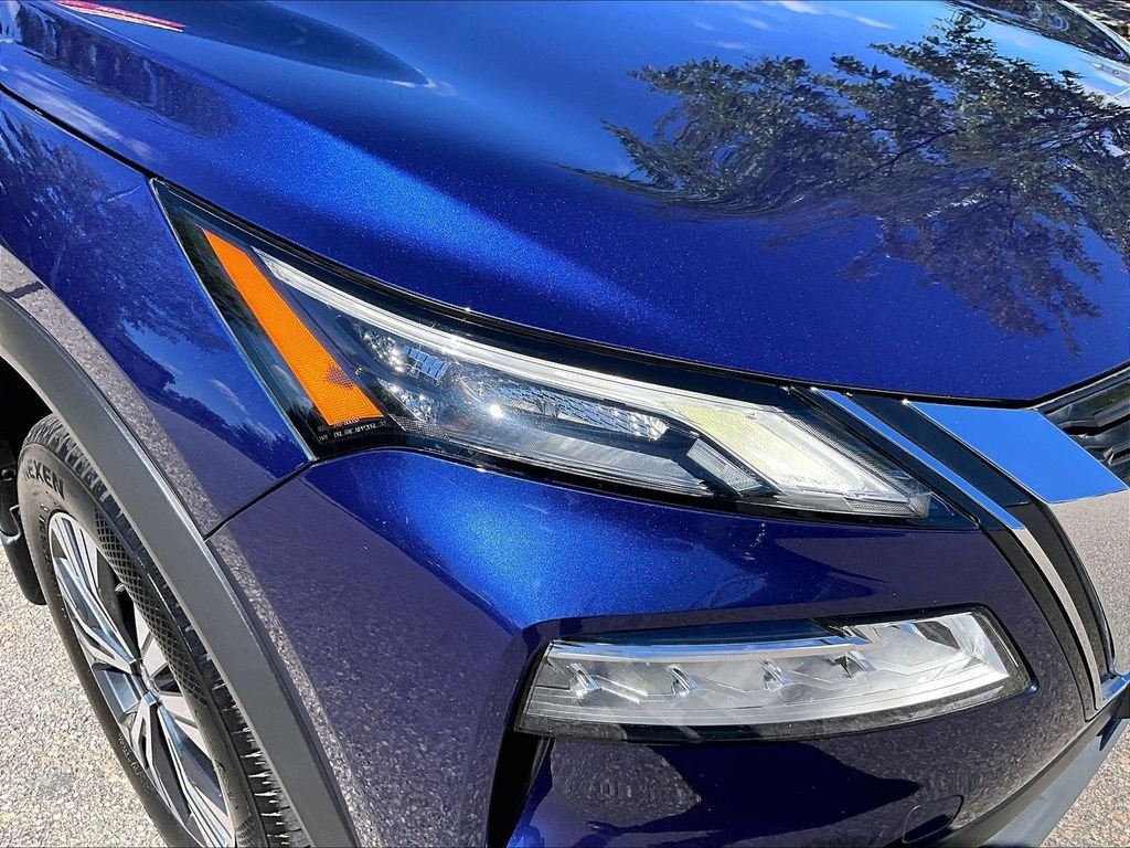 Used 2023 Blue Nissan SV image 32