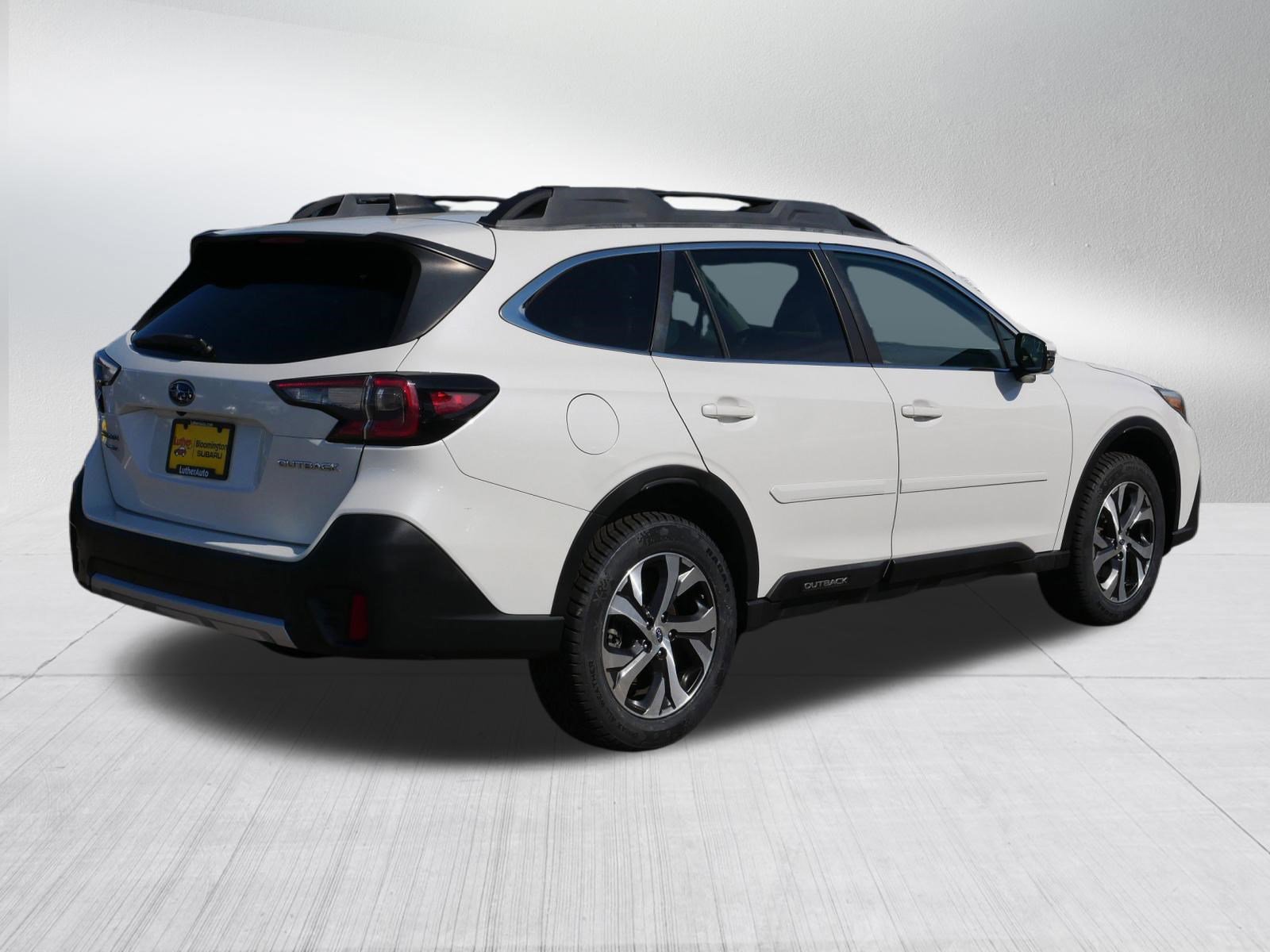 Used 2021 Crystal White Pearl Subaru Limited image 7