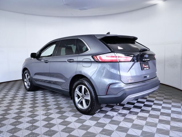 Certified Used 2024 Gray Ford SEL image 4