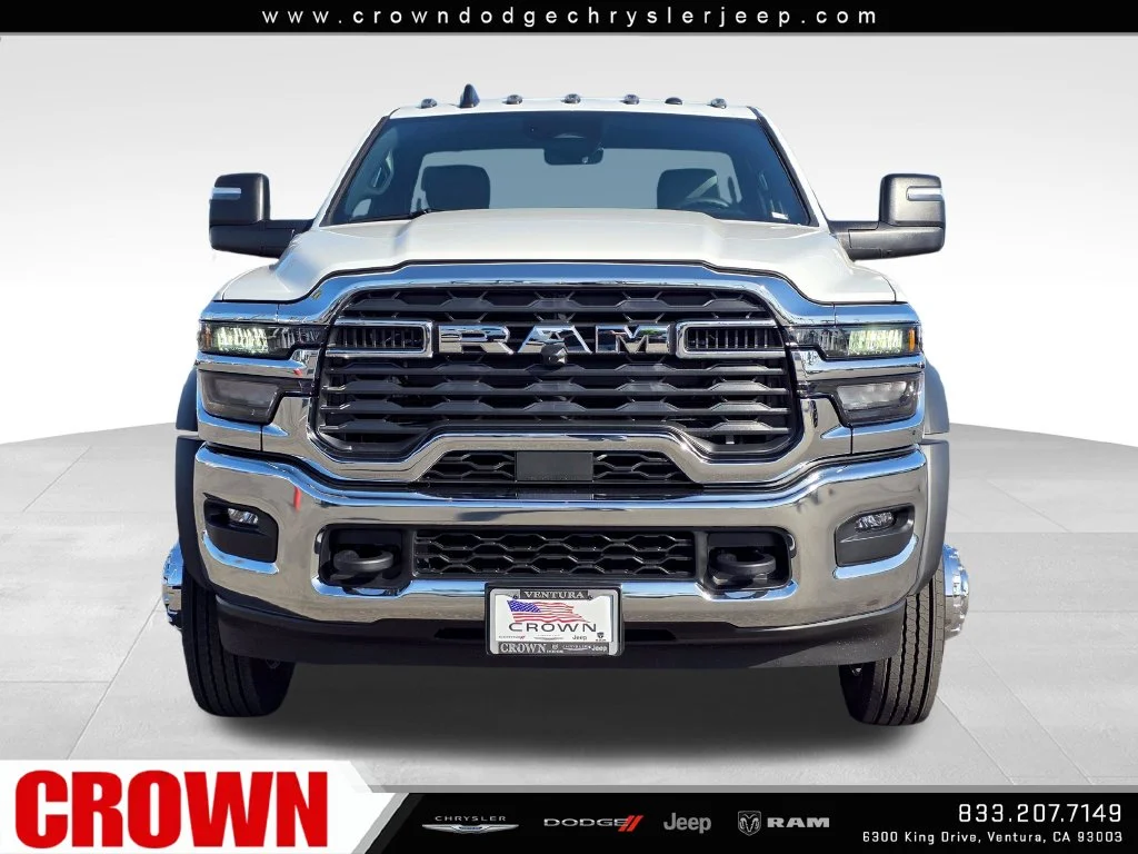New 2027 Bright White Clear-Coat Paint RAM Tradesman image 2