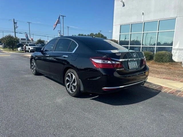 Used 2017 Black Honda EX-L image 9