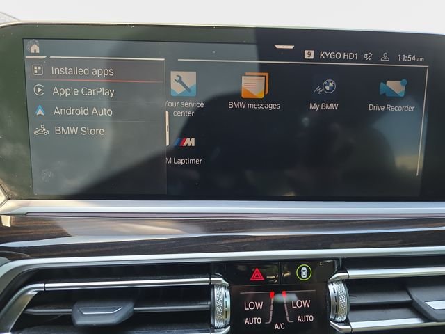 Used 2021 Black BMW xDrive40i image 25