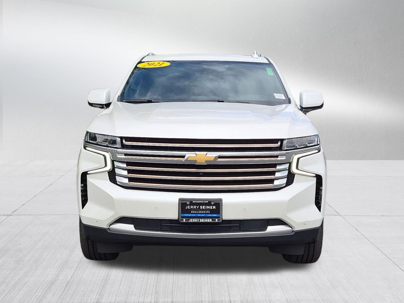 Certified Used 2021 Iridescent Pearl Tricoat Chevrolet High Country image 9