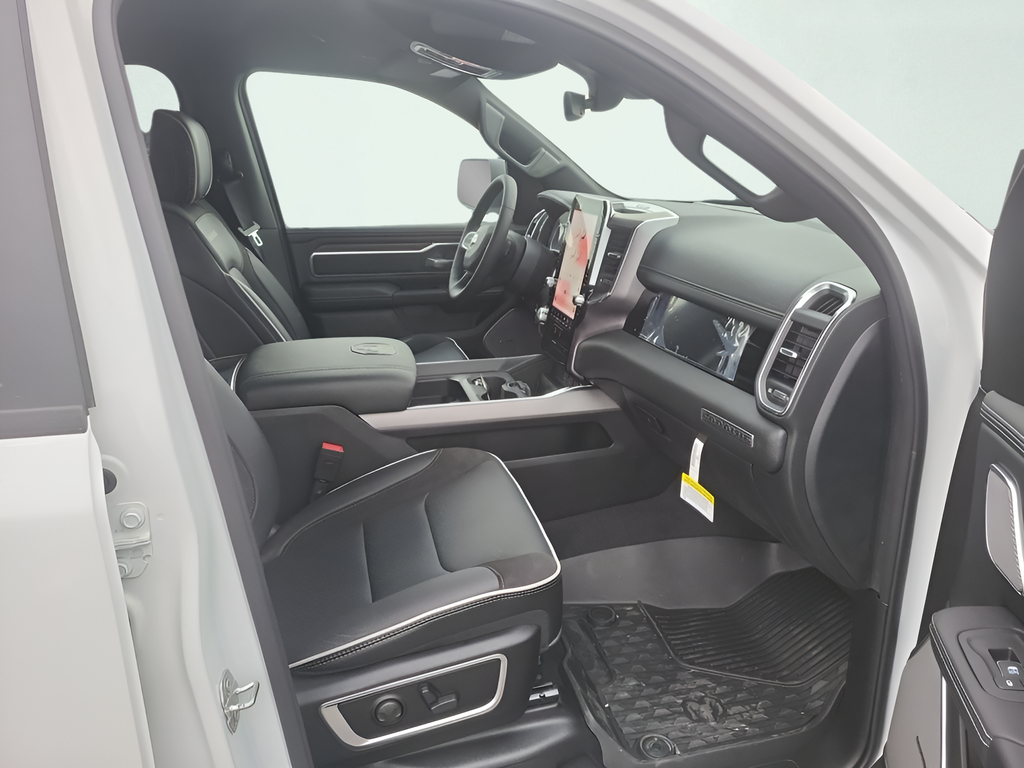 2025 RAM 1500 Laramie - Photo 19