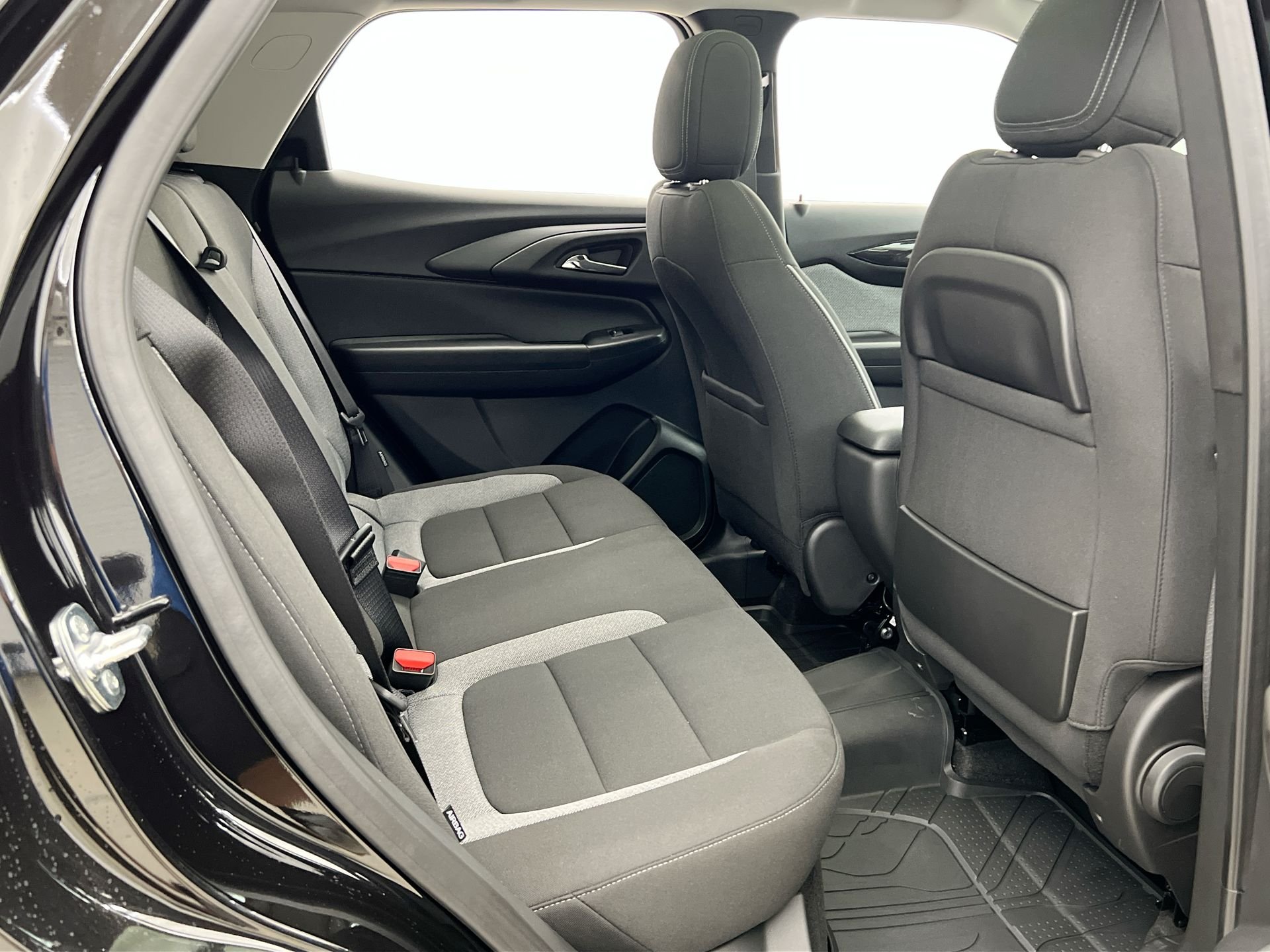 New 2026 Mosaic Black Metallic Chevrolet LT image 82