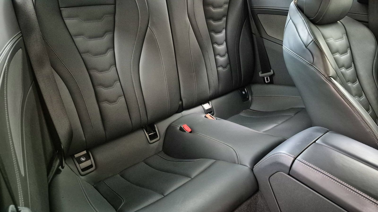 Used 2025 Black BMW 840i image 33