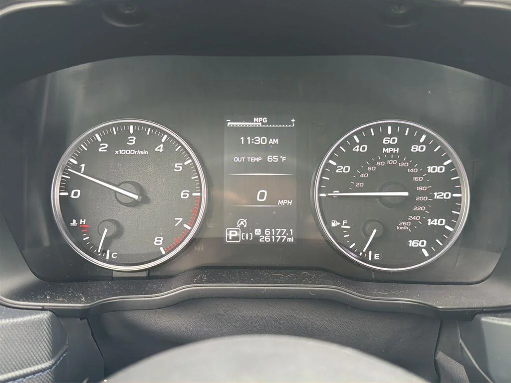 Used 2025 River Rock Pearl Subaru Premium image 16