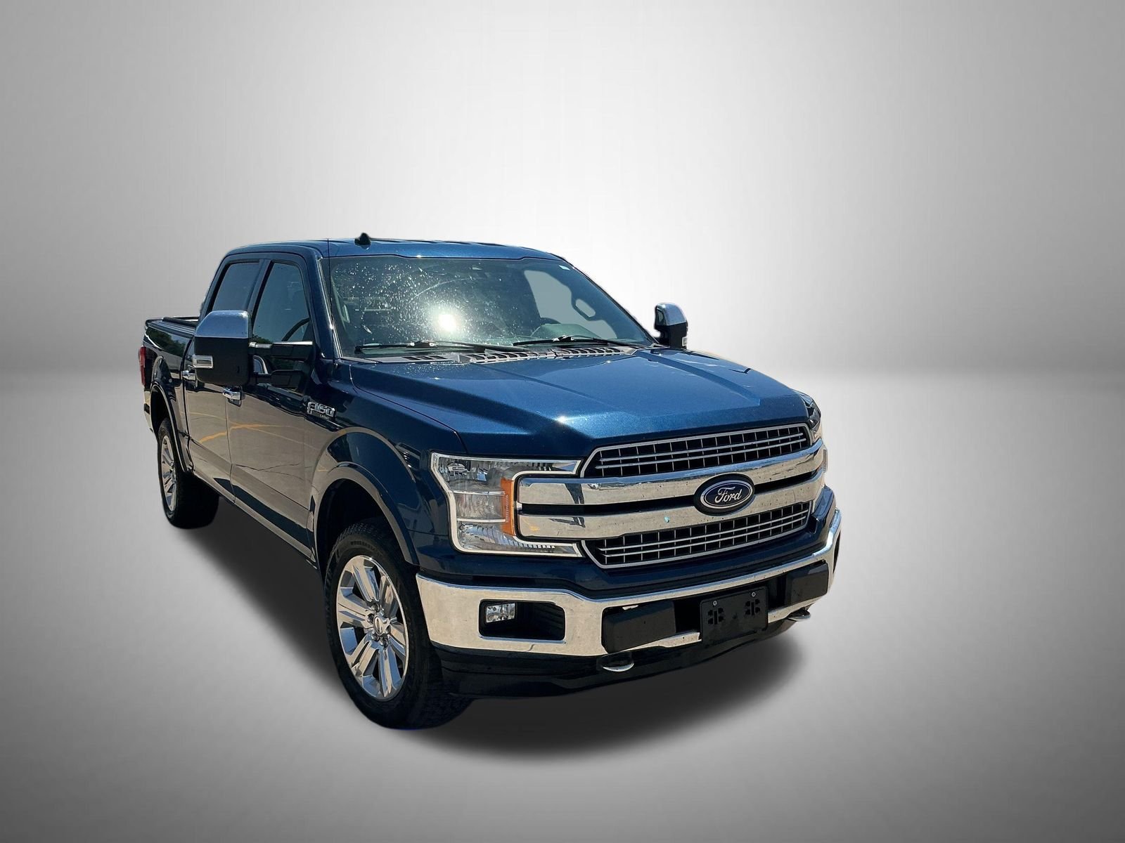 Used 2019 Blue Ford Lariat image 3