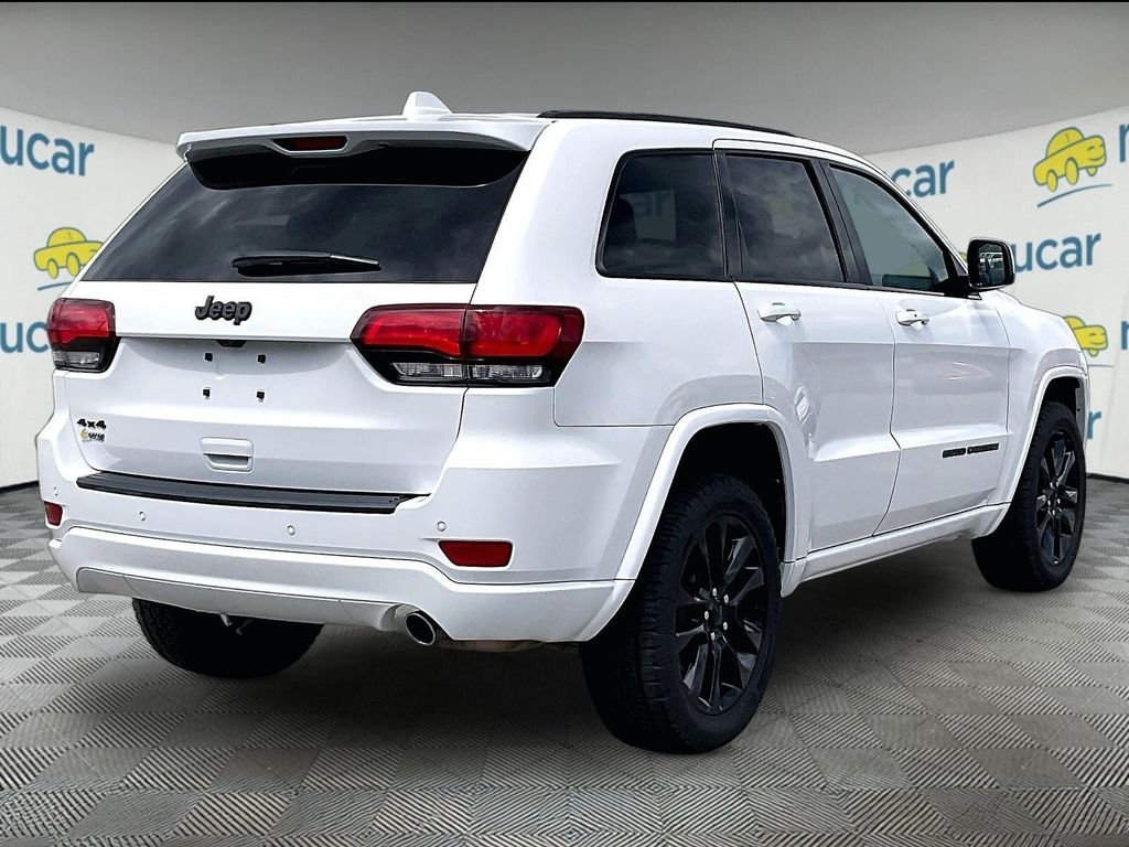 Used 2021 Bright White Clearcoat Jeep Laredo X image 6