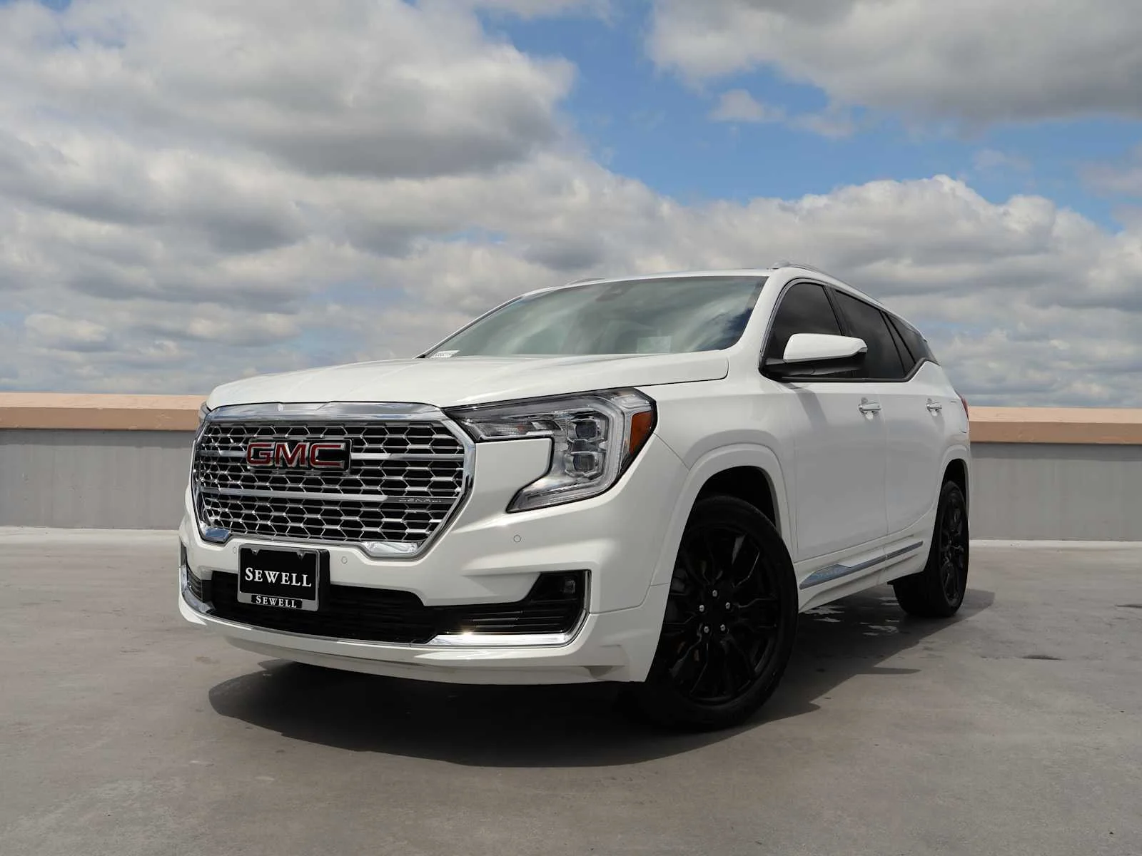 2022 GMC Terrain Denali AWD's photo