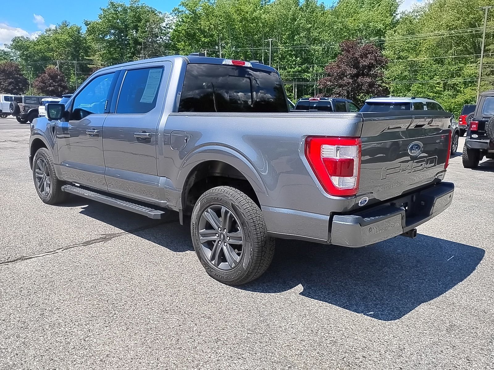 Used 2023 Gray Ford Lariat image 5