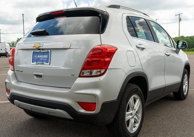 Used 2019 Silver Chevrolet LT image 6