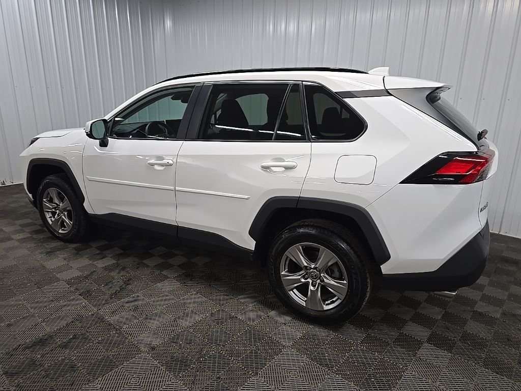 Used 2023 White Toyota XLE image 4