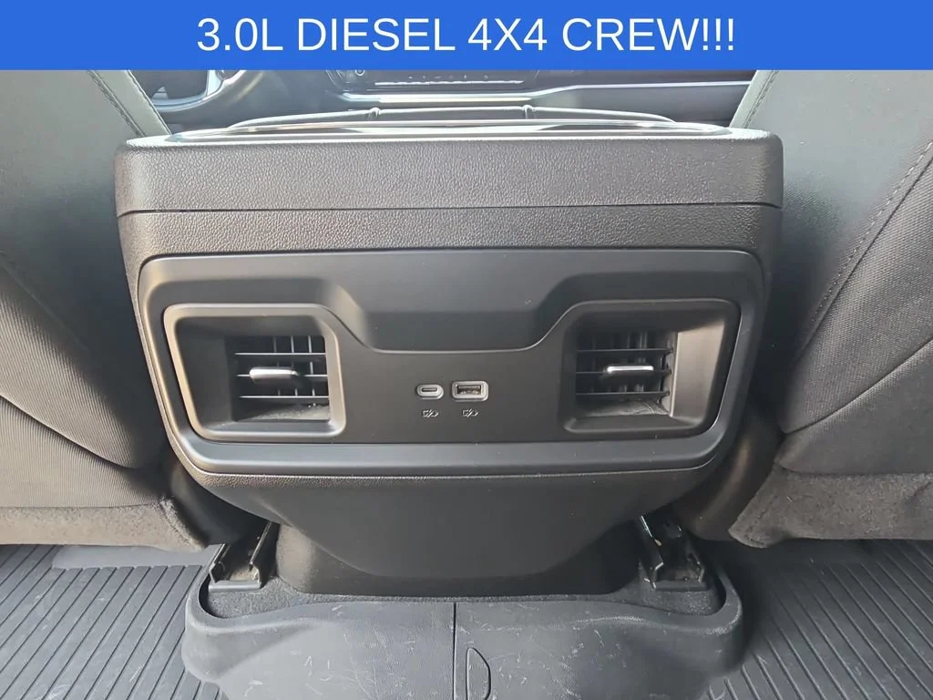 Used 2025 Summit White Chevrolet RST image 22