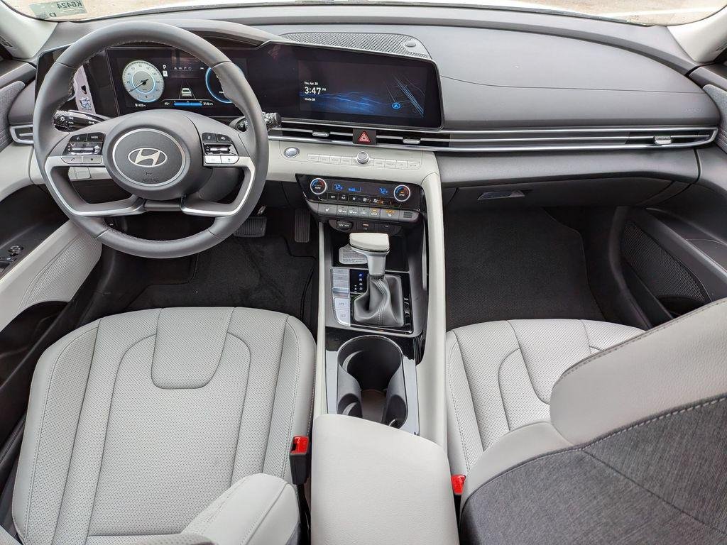 New 2026 White Hyundai Limited image 25