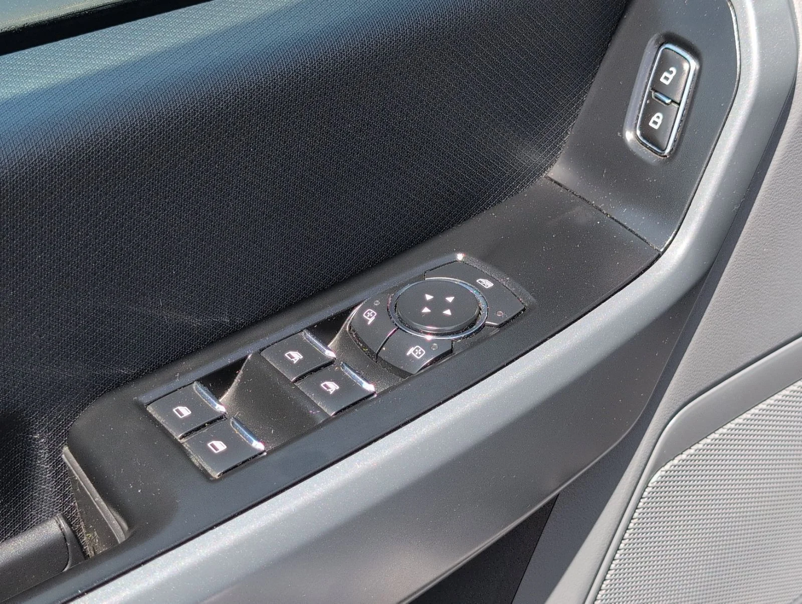 Used 2023 Gray Ford XLT image 16