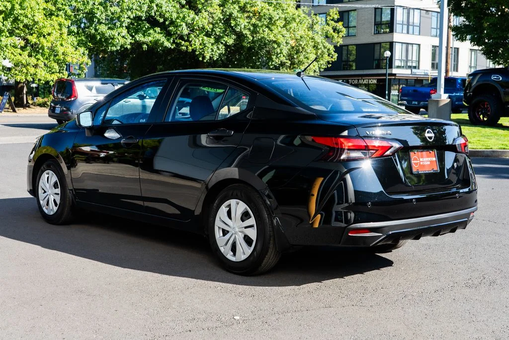 Certified Used 2025 Black Nissan 1.6 S image 4