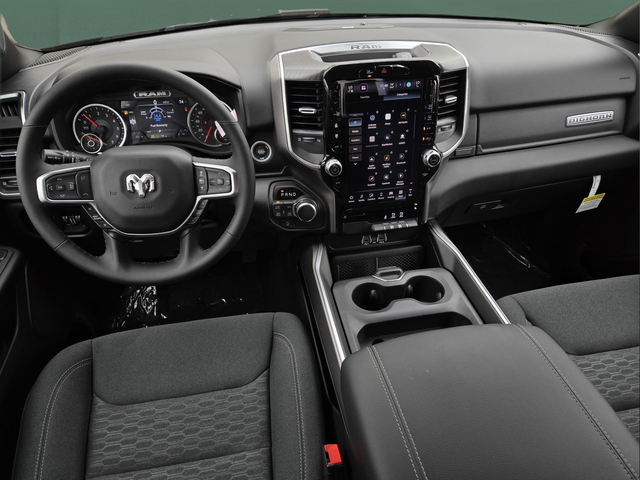 New 2026 Diamond Black Crystal Pearl-Coat Exterior Paint RAM Big Horn/Lone Star image 19