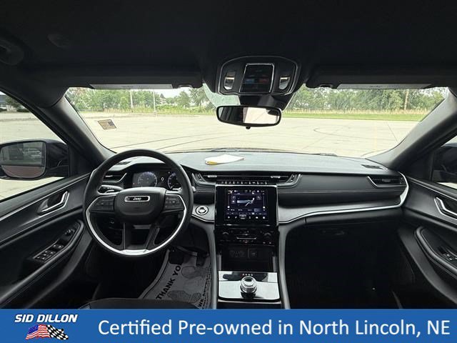 Used 2024 Velvet Red Pearlcoat Jeep Altitude image 18