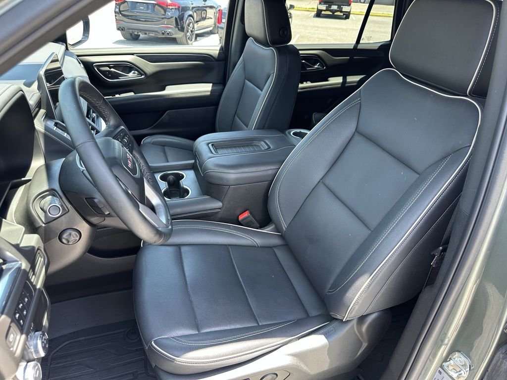 Used 2023 Green GMC SLT image 24