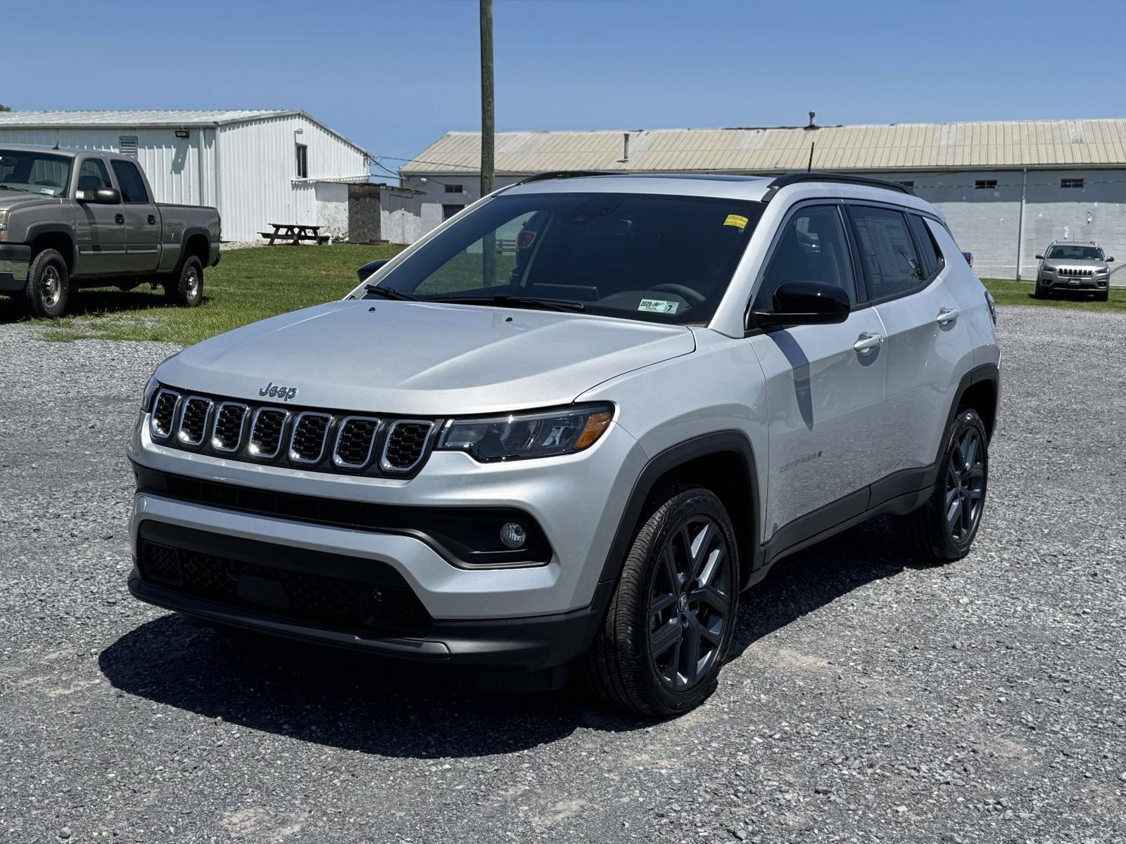 New 2026 Silver Zynith Metallic Clear-Coat Exterior Paint Jeep 85th Anniversary image 23