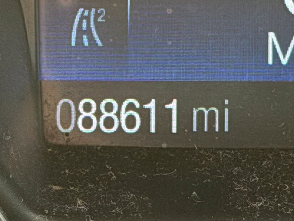 Used 2019 Green Ford SE image 17