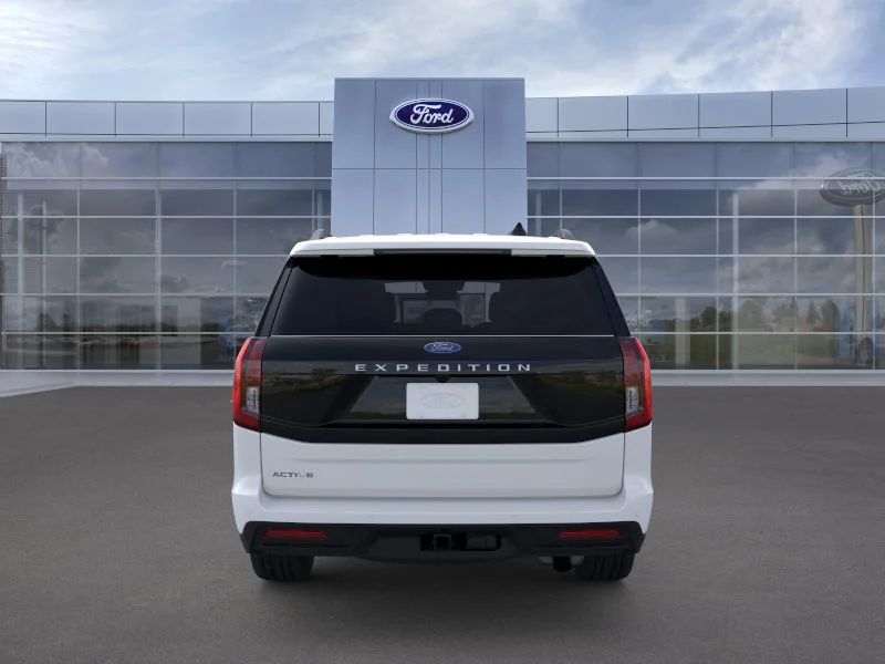 New 2026 Oxford White Ford Active image 5