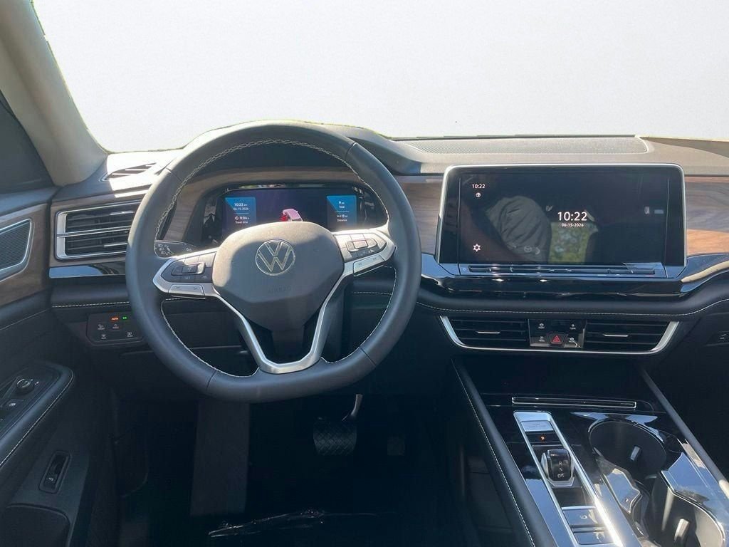 New 2026 Gray Volkswagen SE w/Technology image 17