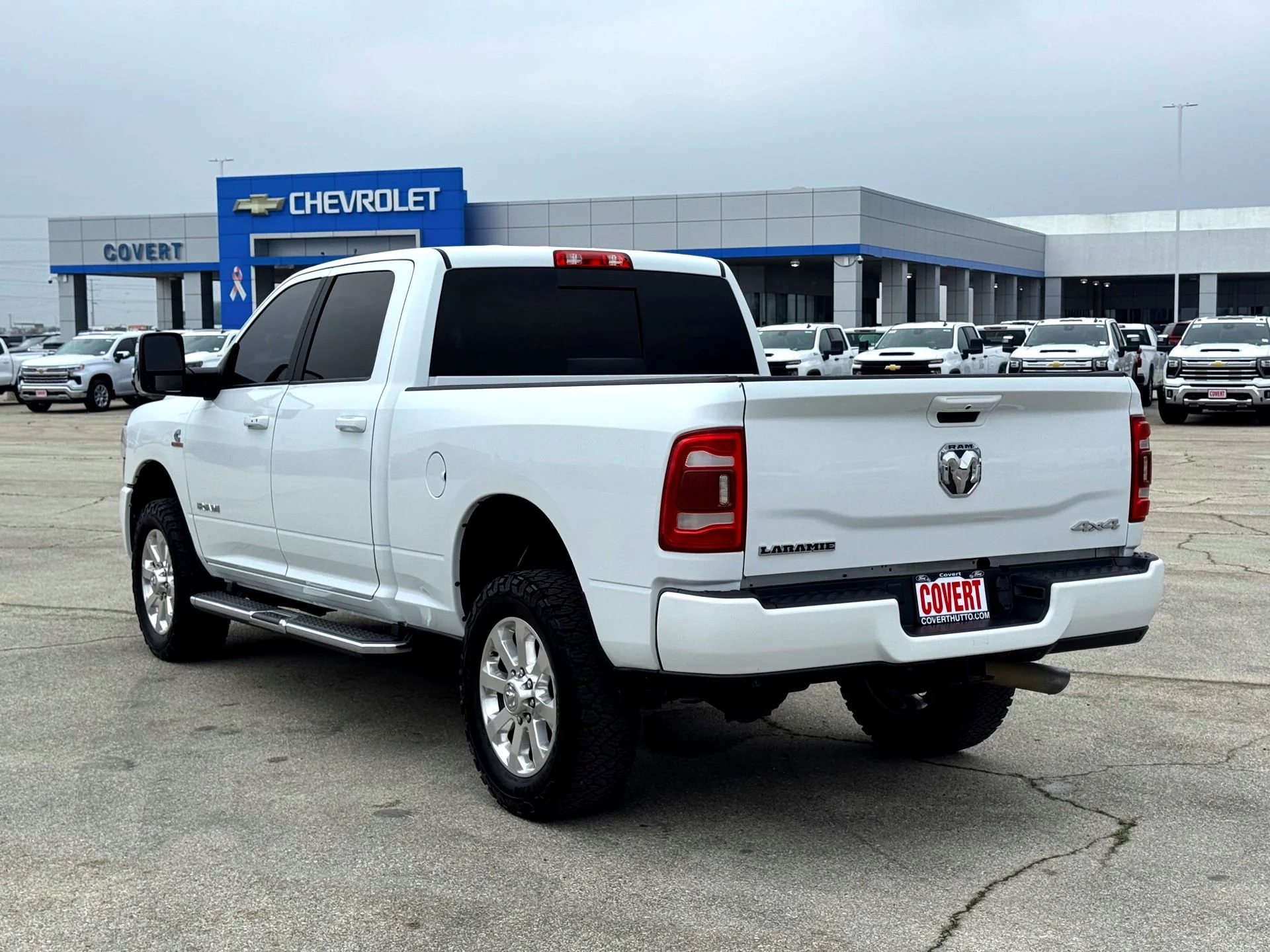 Used 2023 Bright White Clearcoat Ram Laramie image 9
