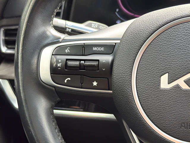 Used 2023 Blue Kia X-Line image 17
