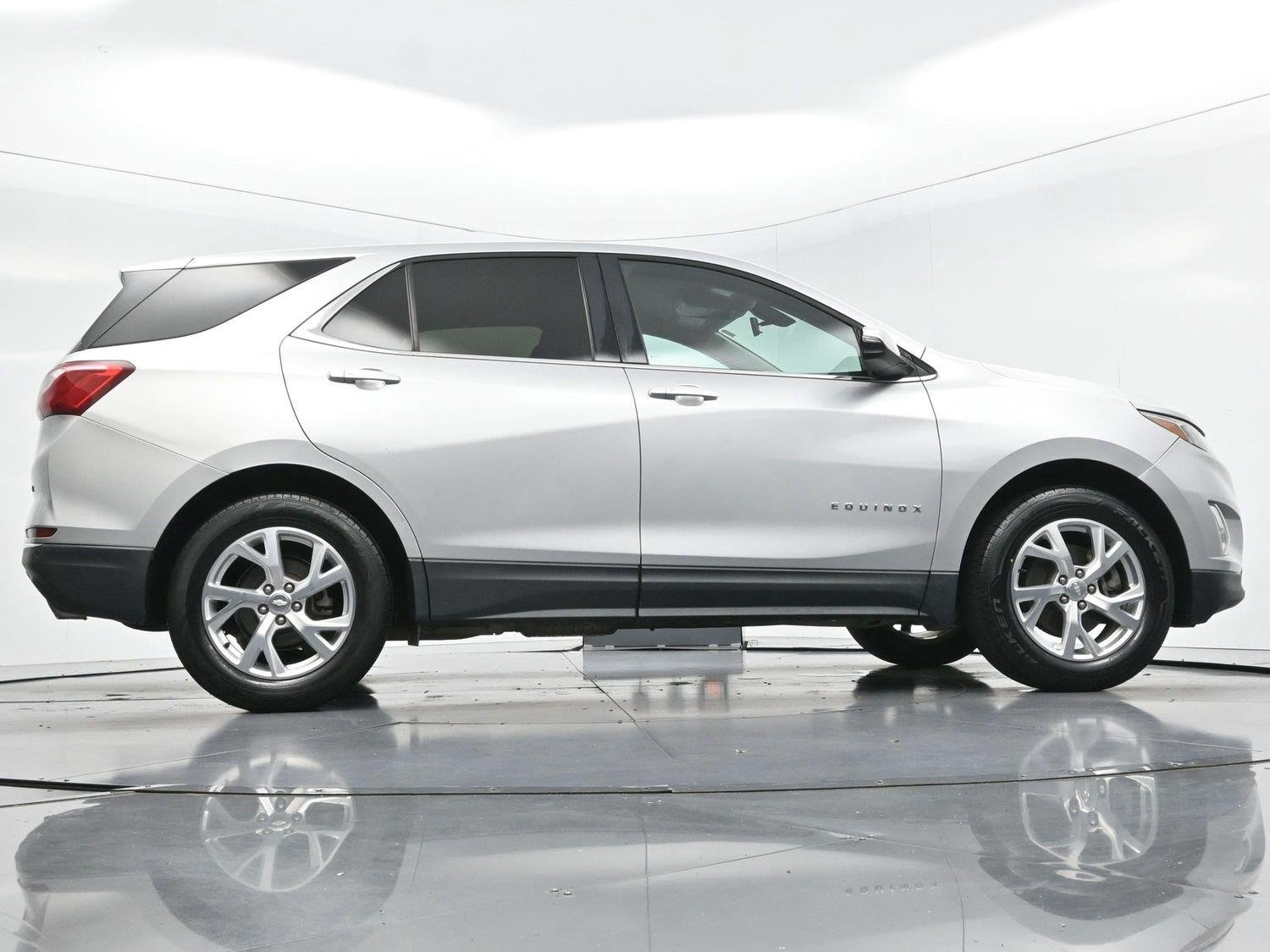 Used 2018 Silver Ice Metallic Chevrolet LT image 49